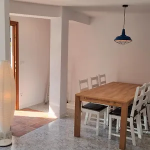 apartamento-renovado-en-barrio-de-los-pescadores.catalonia-hotels.com/